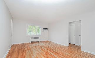 featured image of 12 Stratford Ave #2BB