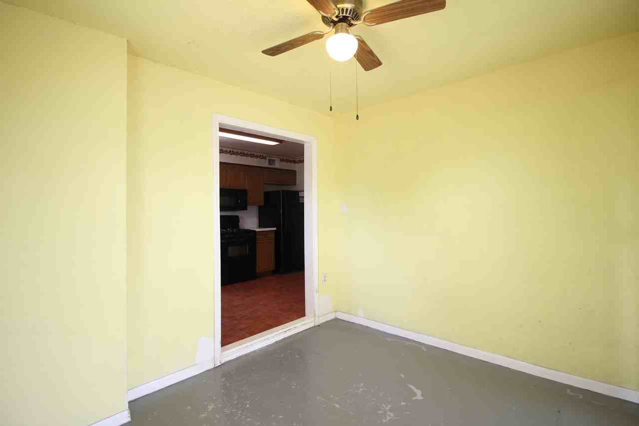 314 E Glenview Dr - Photo 5 of 28