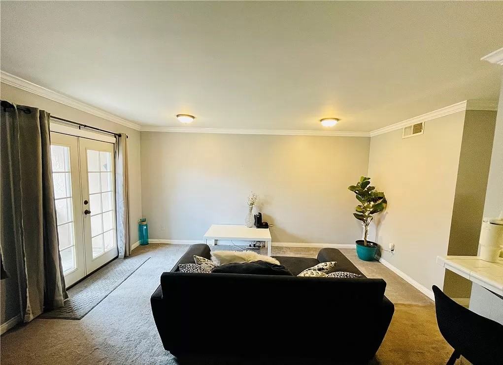 700 W La Veta Ave - Photo 4 of 6