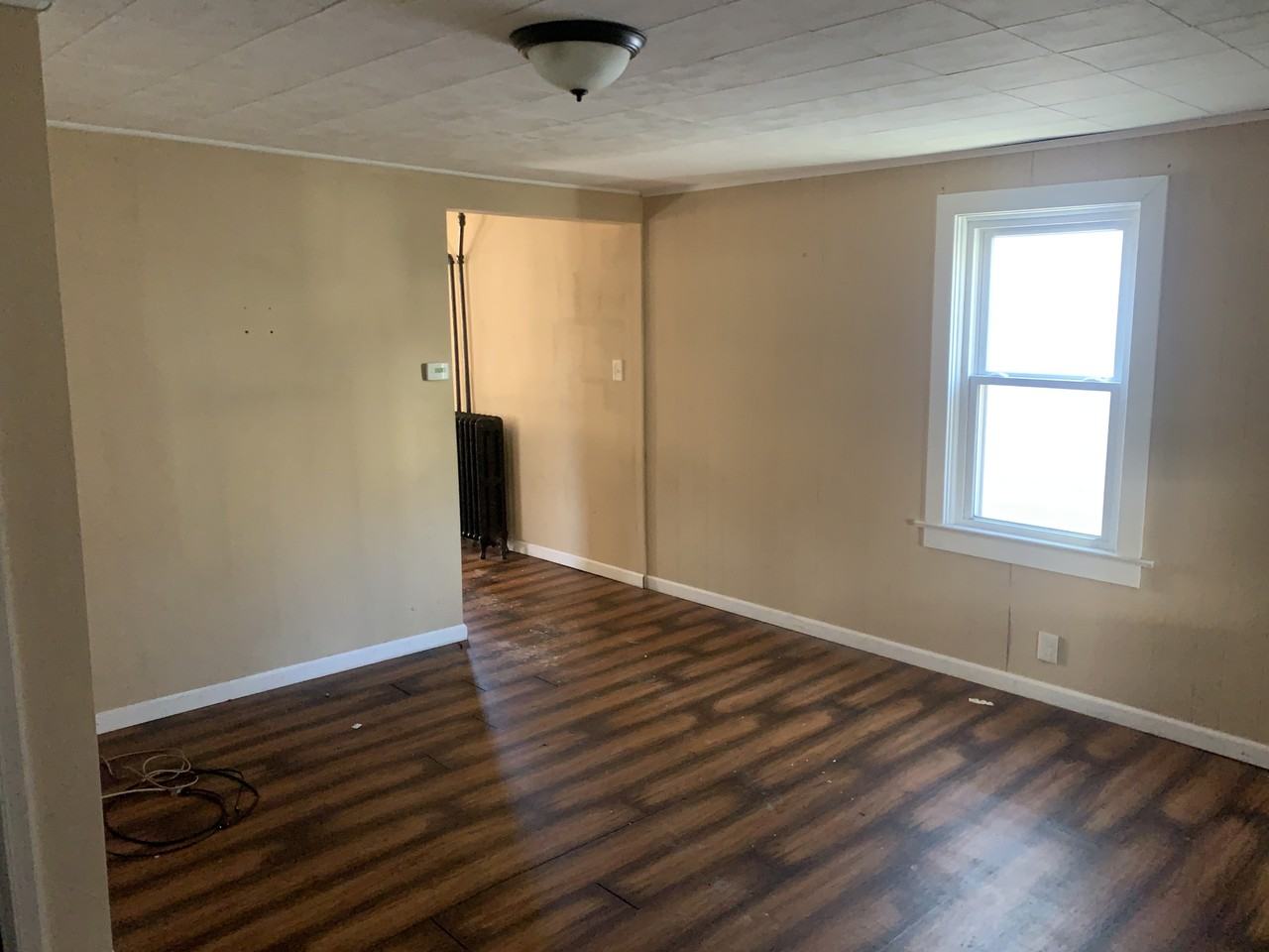 418 Cedar St - Photo 5 of 35