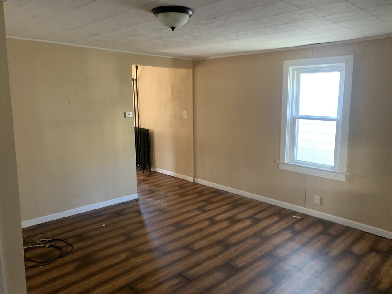 418 Cedar St - Photo 6 of 35