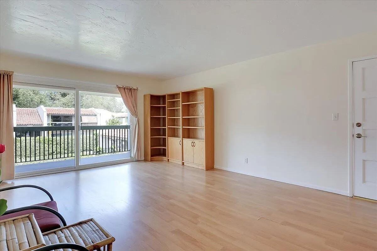 5510 Armitos Ave #6 - Photo 3 of 13