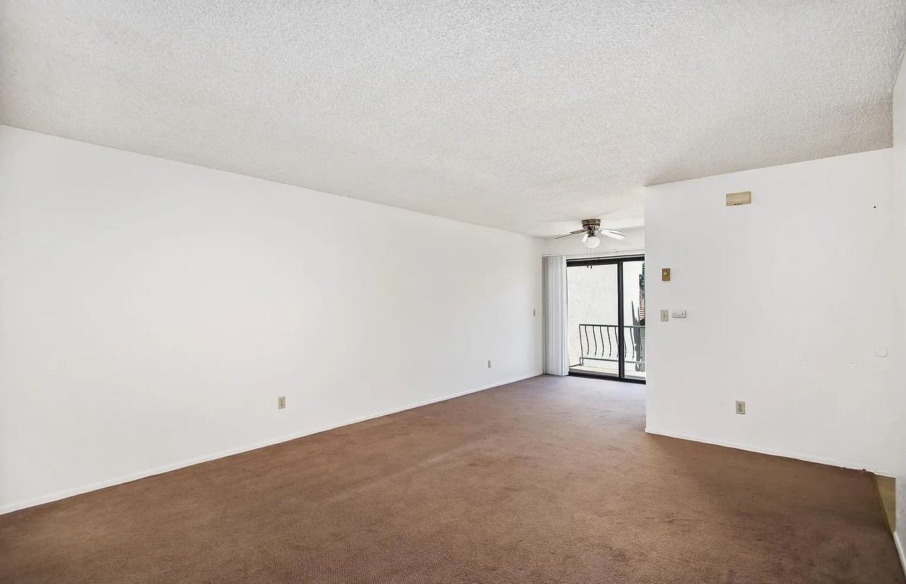 10875 Camino Ruiz #50 - Photo 5 of 18