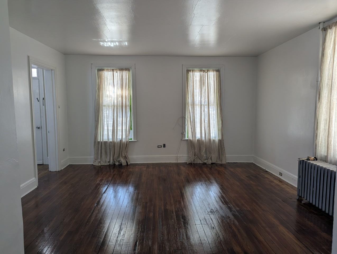 609 W 1st Ave - Photo 4 of 21