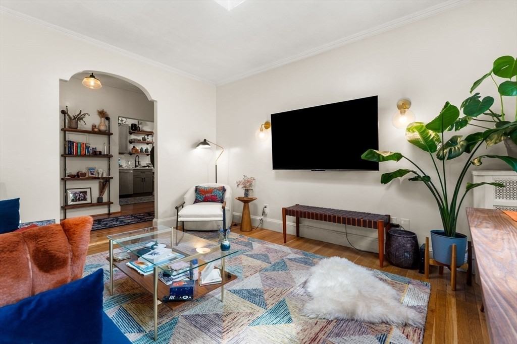 550 Centre St #15 - Photo 2 of 17