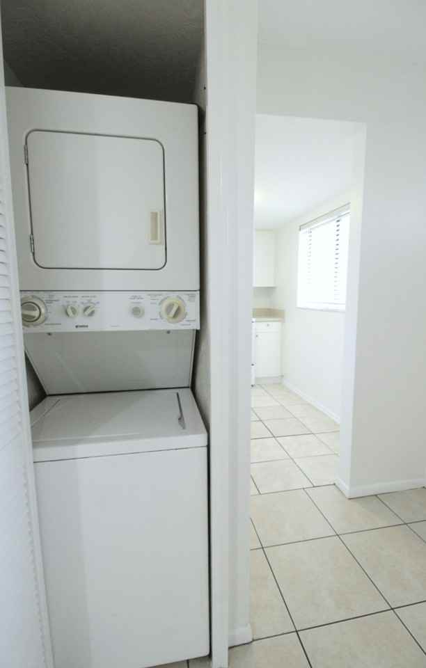 5310 26th St W #502 - Photo 7 of 16