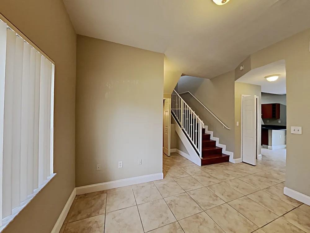 7477 Nw 180th St - Photo 4 of 14