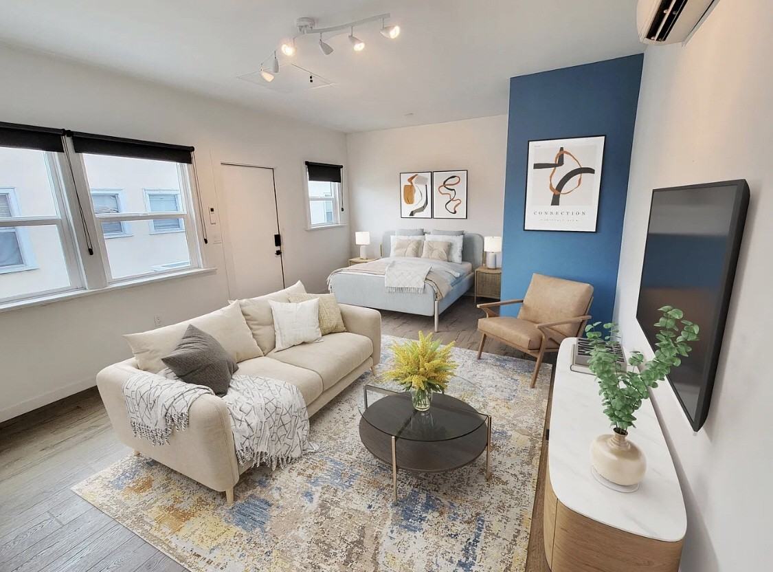 1954 W Martin Luther King Jr Blvd - Photo 5 of 9