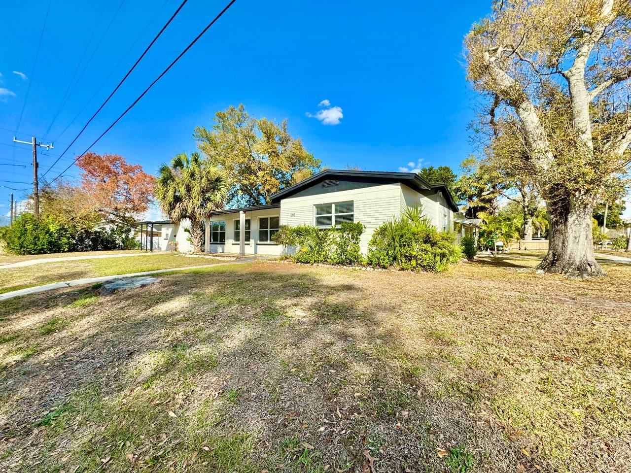 1101 46th St N - Photo 2 of 21