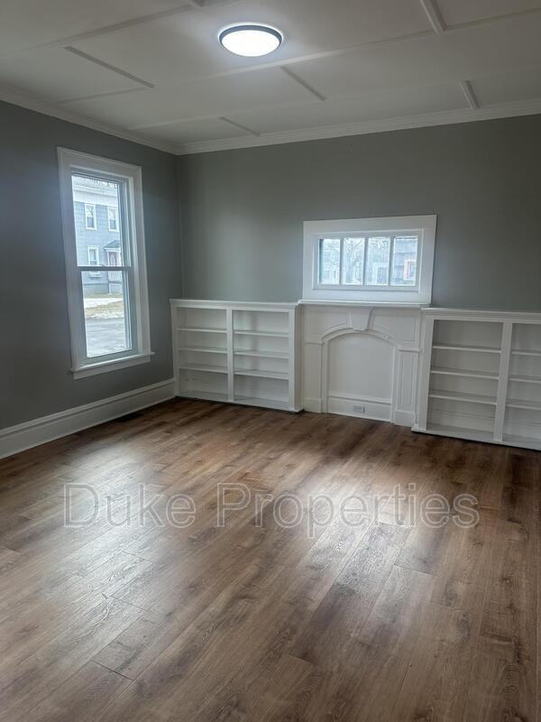 5 Sheridan St - Photo 4 of 26