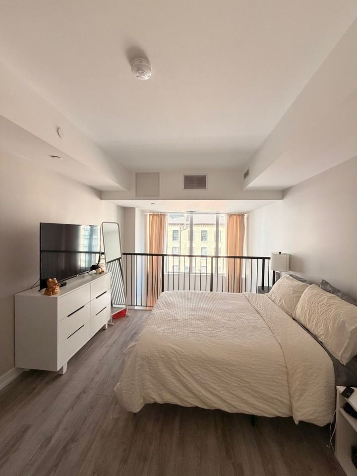 77 Shuter Street ##1 - Photo 6 of 10