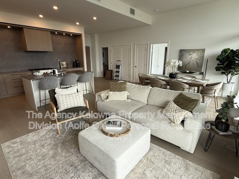 3389 Lakeshore Rd #602 - Photo 4 of 50