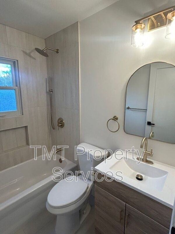 3124 B St - Photo 7 of 7
