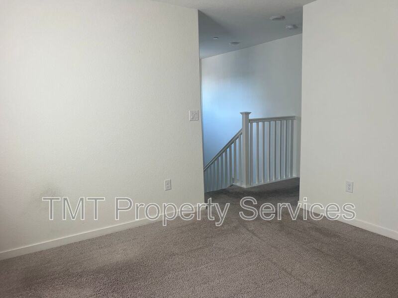 2320 Milky Way Cir - Photo 6 of 13