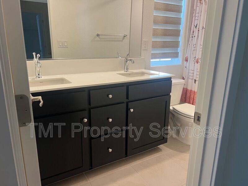 2320 Milky Way Cir - Photo 7 of 13