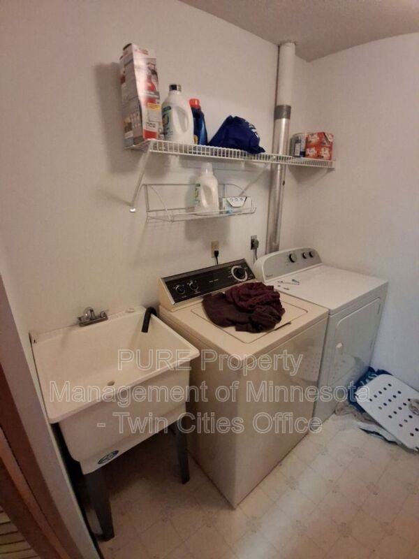 4127 Ruby Ln - Photo 6 of 10