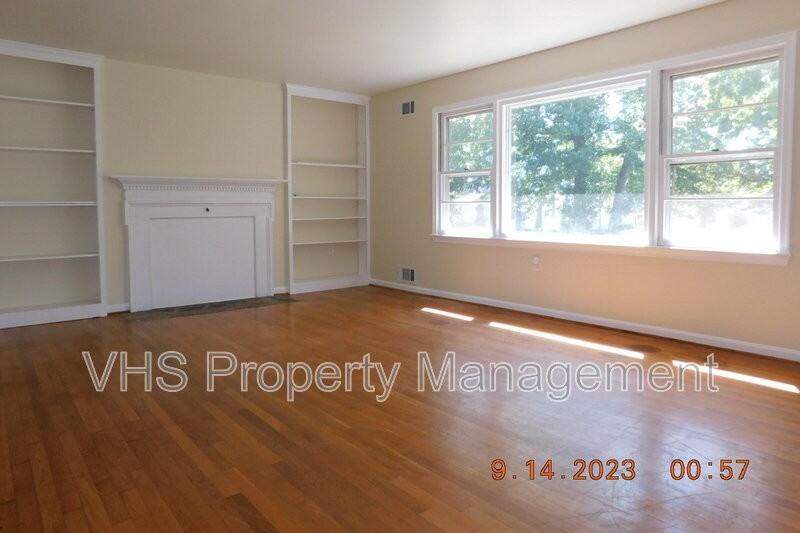 8691 Old Dumfries Rd - Photo 7 of 22