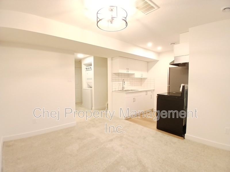 1934 209a St Nw - Photo 4 of 13