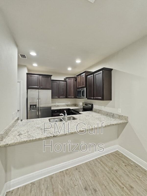 8740 Brown Pelican Cir - Photo 4 of 19