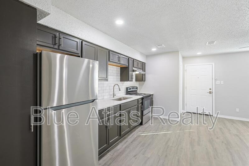 4006 Fair Park Blvd - Photo 6 of 19