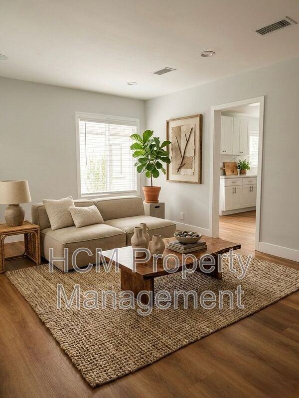 5233 Bellflower Blvd - Photo 2 of 11