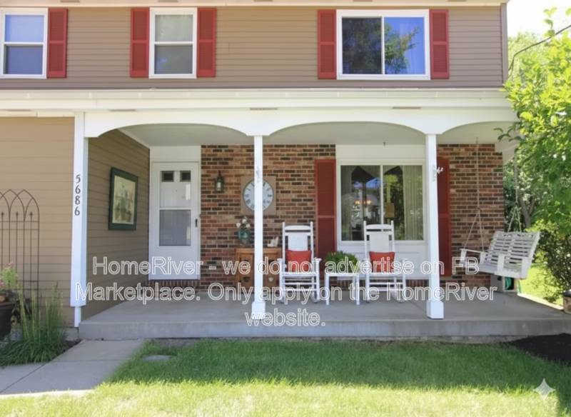 5686 Planet Dr - Photo 2 of 10