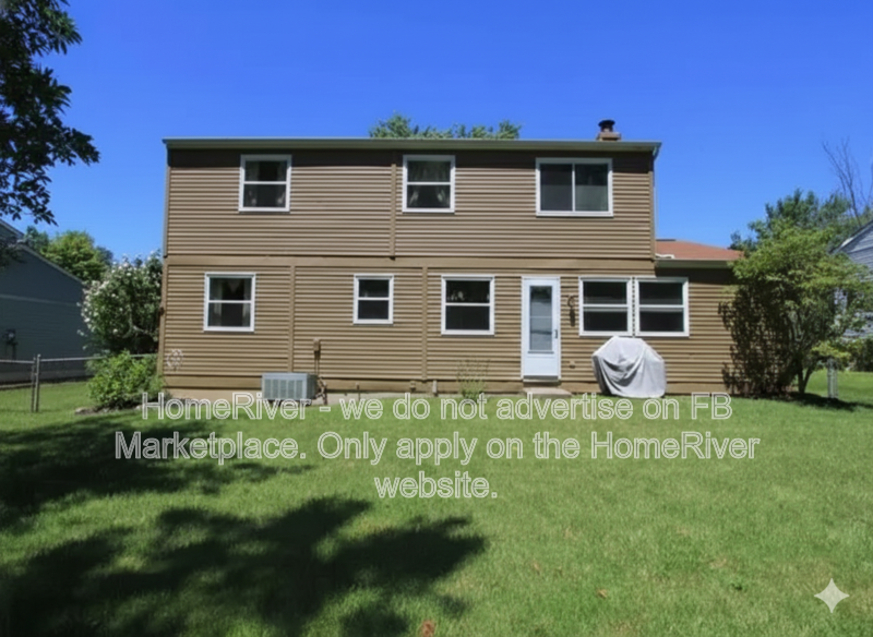 5686 Planet Dr - Photo 6 of 10