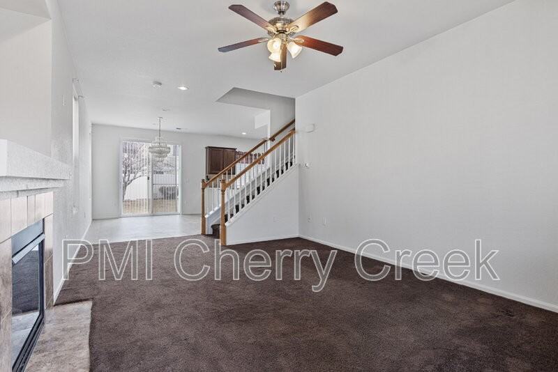 5555 Kirk St - Photo 5 of 29