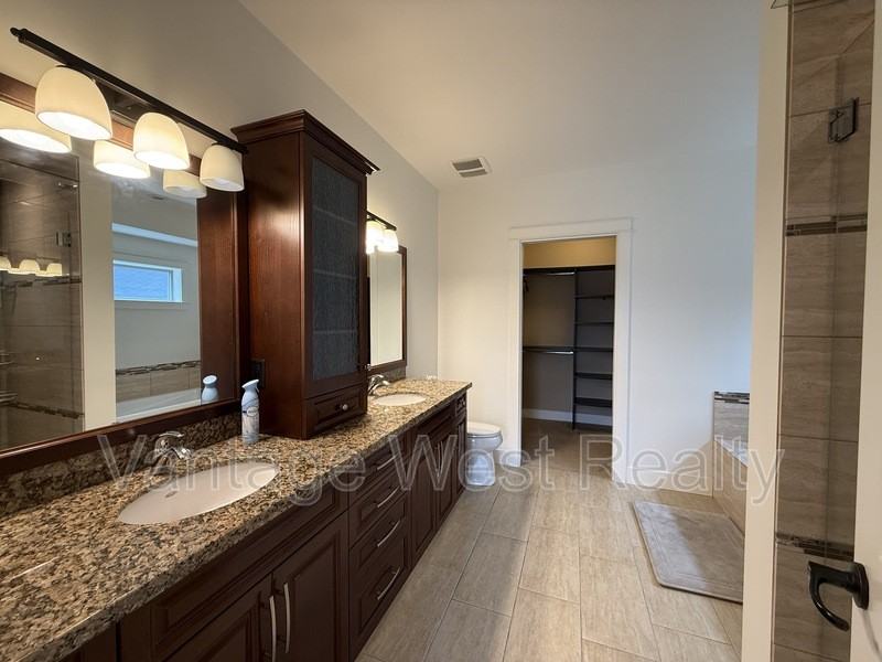 1588 Marina Way - Photo 7 of 35