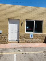 2411 S 6th Ave - Photo 1 of 1