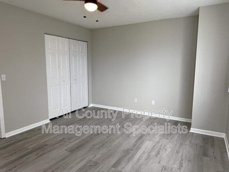 1307 Cactus Ave #4A - Photo 7 of 9