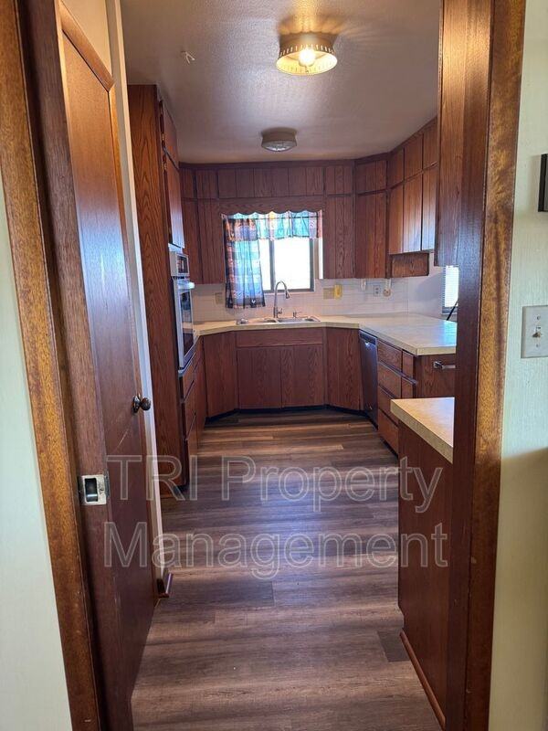 21470 Cr - Photo 4 of 44