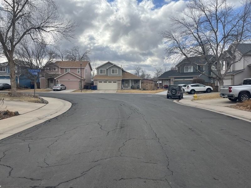 12328 Deerfield Way - Photo 3 of 10