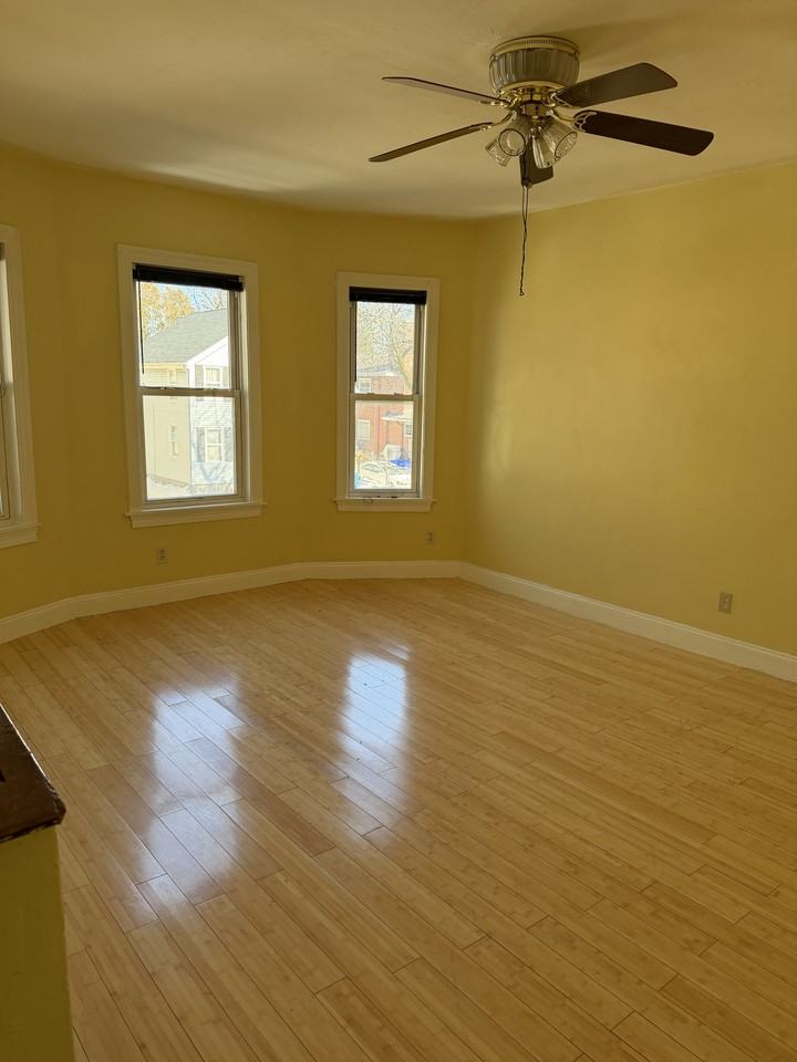 111 Florida St #2 - Photo 2 of 9