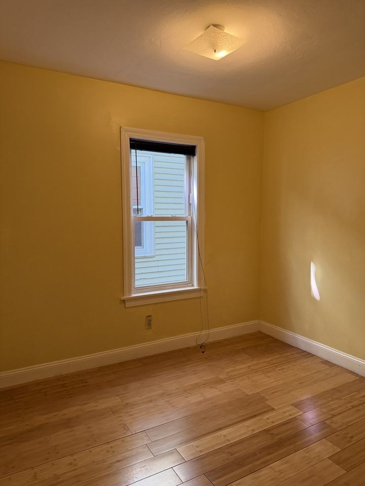 111 Florida St #2 - Photo 3 of 9