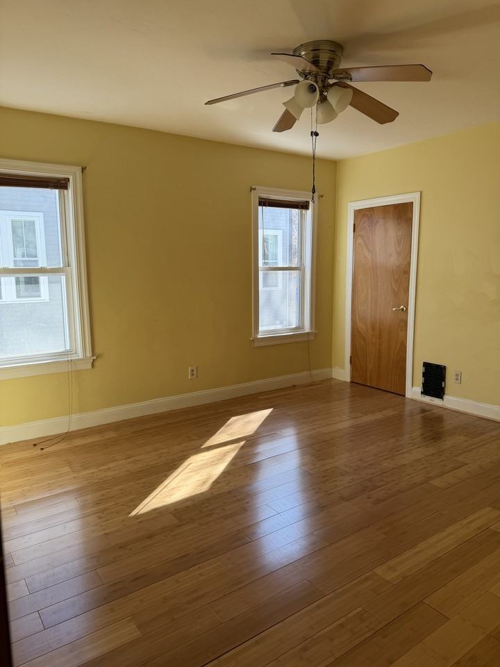 111 Florida St #2 - Photo 4 of 9