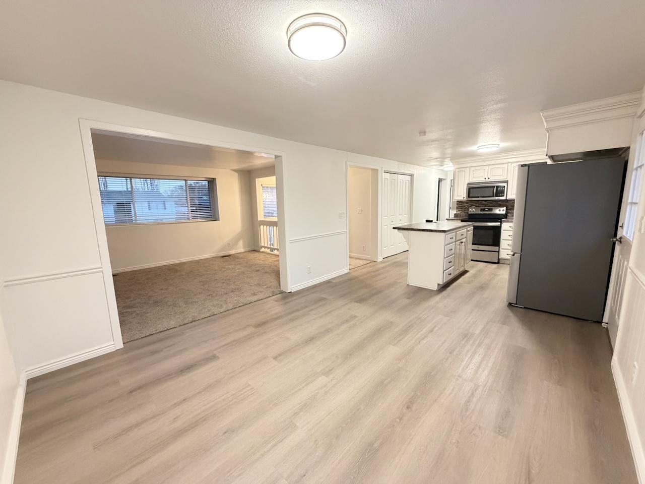 1101 S 680 W - Photo 7 of 13