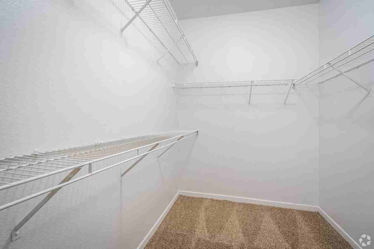 13504 Schroeder Rd #STB4 - Photo 4 of 9