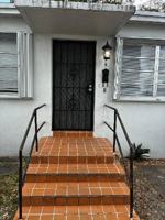 featured image of 71 Esplanade Dr