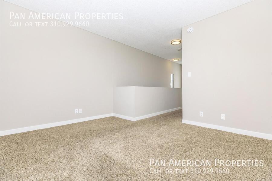 Lake Balboa Townhomes - Photo 5 of 9