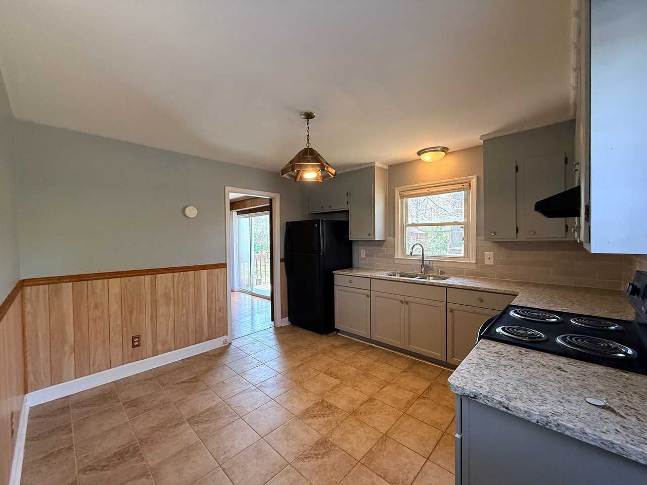 5325 Evanshire Dr #NA - Photo 4 of 23