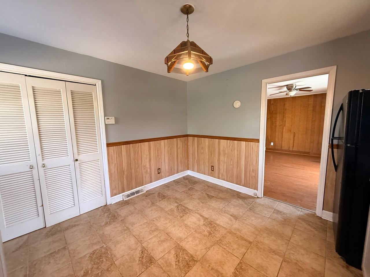 5325 Evanshire Dr #NA - Photo 5 of 23