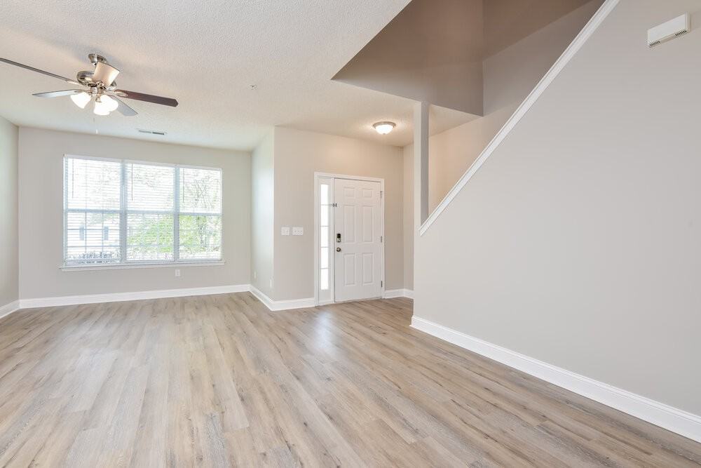 206 Odyssey Turn - Photo 5 of 17