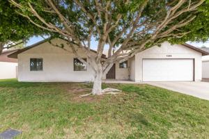 featured image of 6106 E Ivyglen St