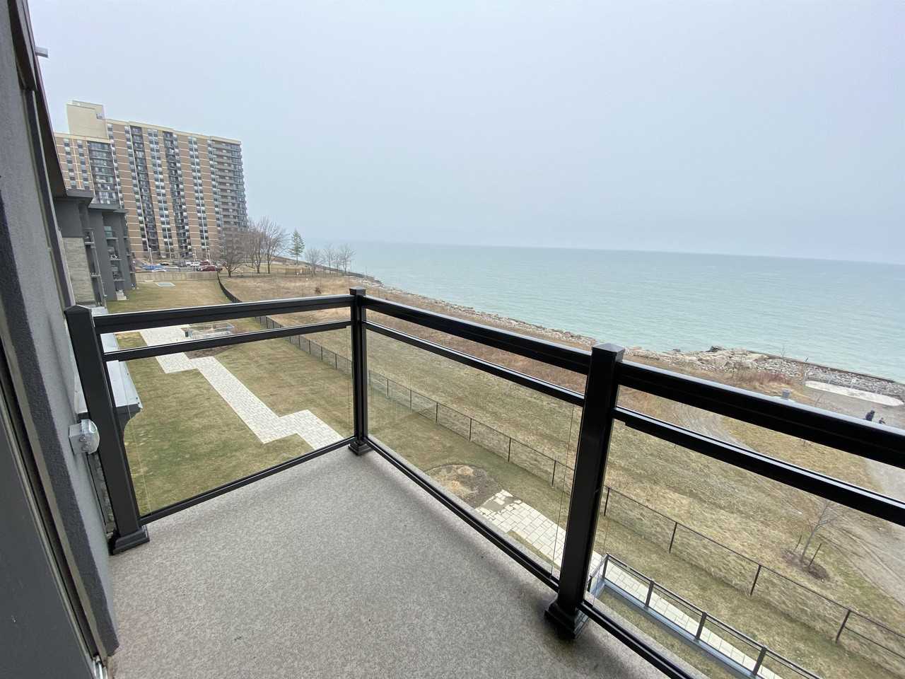 99 Southshore Cres #407 - Photo 2 of 10