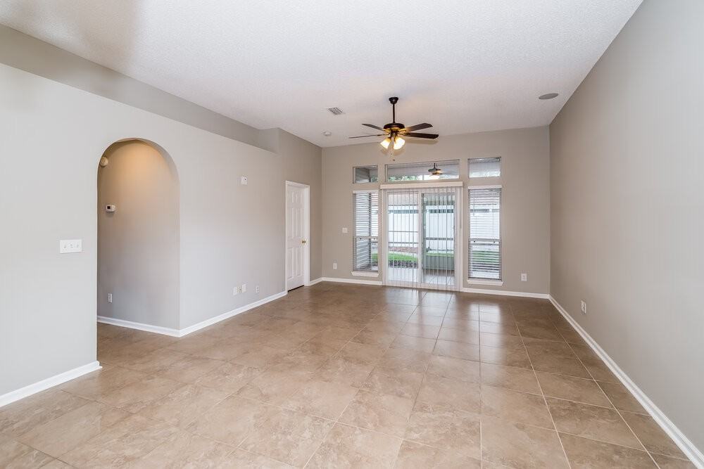 3338 Ayrshire St - Photo 3 of 15