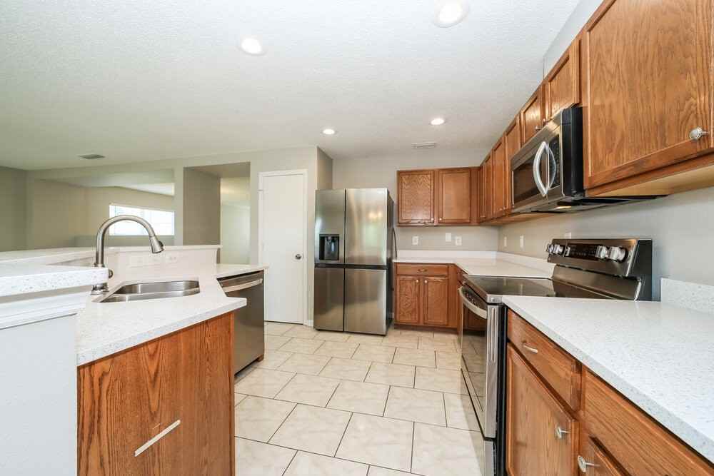 2371 Adams Lake Blvd - Photo 4 of 15