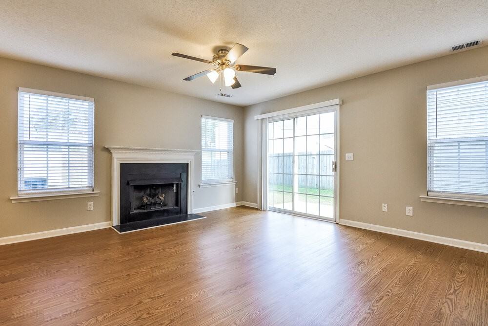 6029 Silkwater Ct - Photo 3 of 15