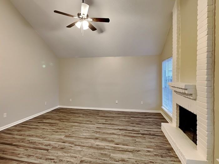 8314 Greenleaf Lake Dr - Photo 4 of 19