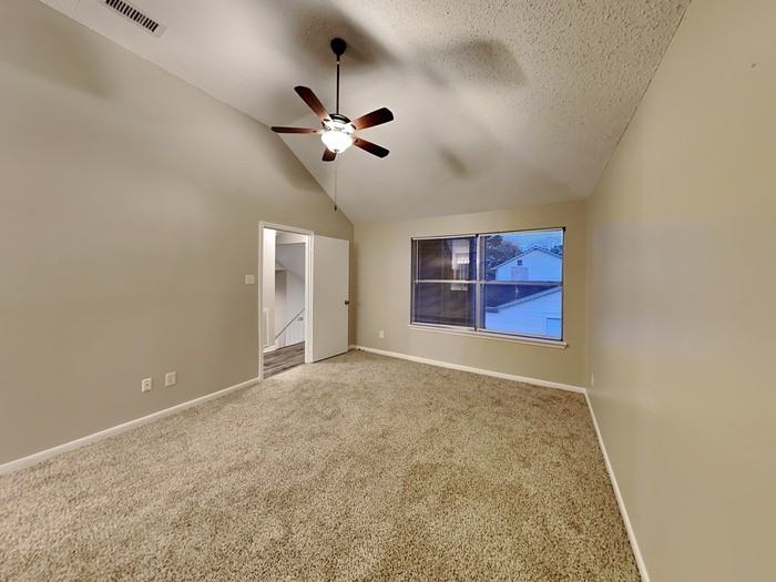 8314 Greenleaf Lake Dr - Photo 7 of 19